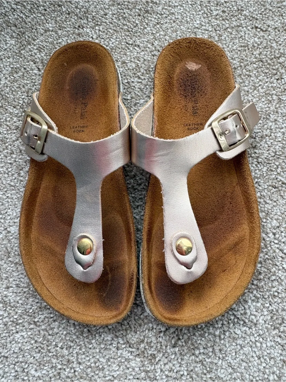 Girls' T-Strap Metallic Toe-Post Sandals Leather Flats Made In Italy Size 3